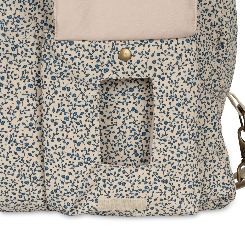 ALL YOU NEED CHANGING BAG Blue blossom mist
