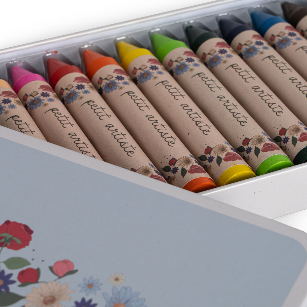 Llong-lasting and durable beeswax crayons with vibrant colors 