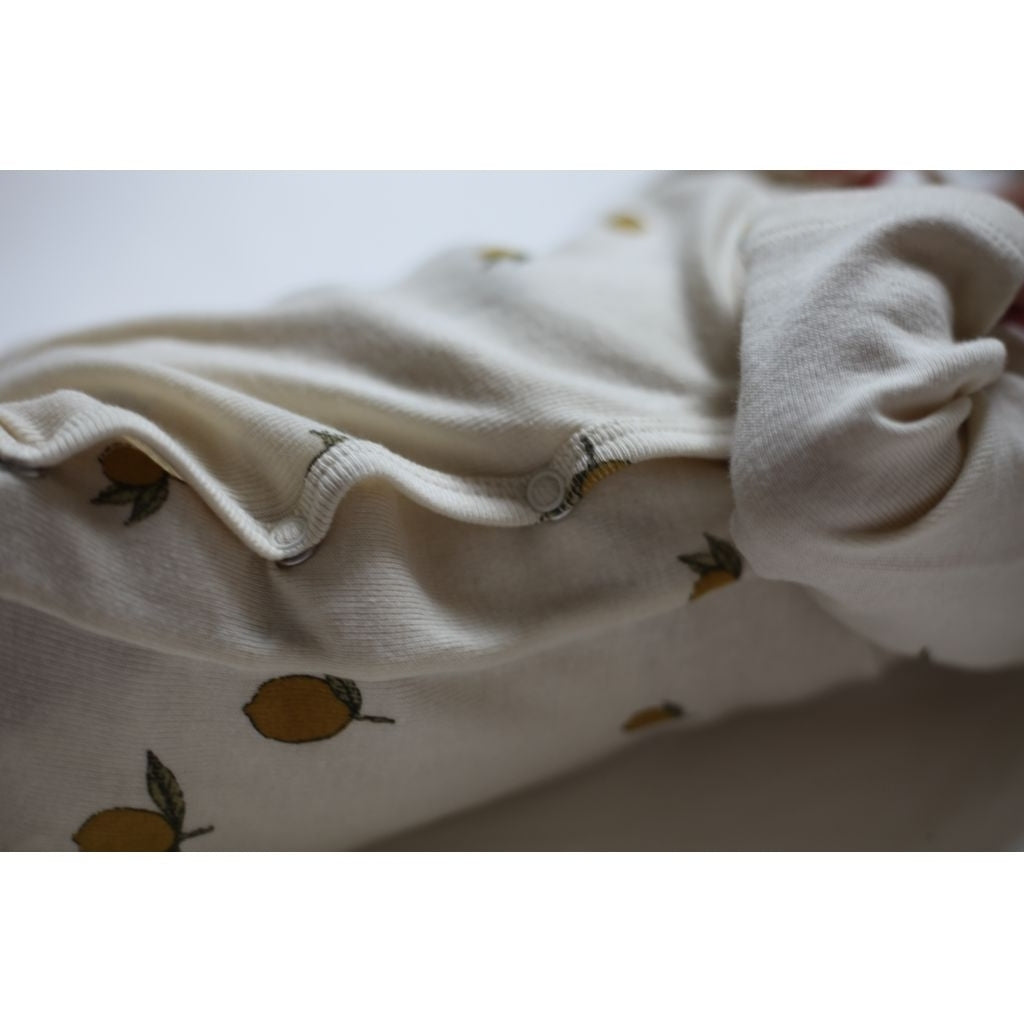 ORGANIC COTTON NEWBORN ONESIE Lemon