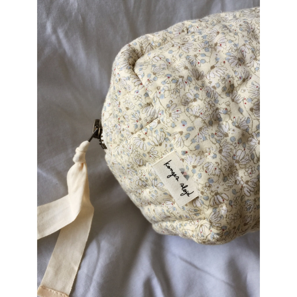 ORGANIC COTTON QUILTED TOILETRY BAG Melodie