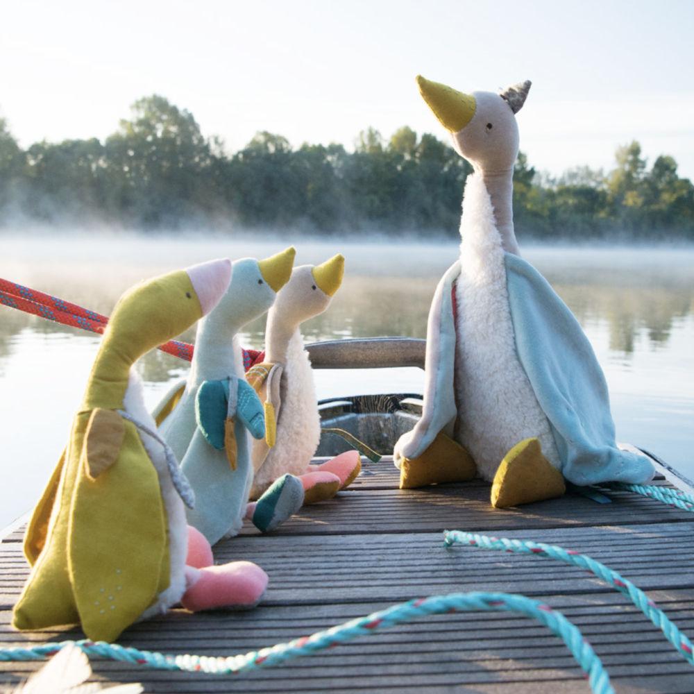 LE VOYAGE D'OLGA, FLECHETTE THE GREY GOOSE